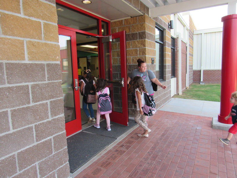 Hilldale Elementary now has one name, one entry